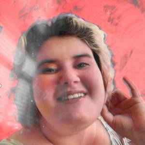 Meet your Posher, Noelani